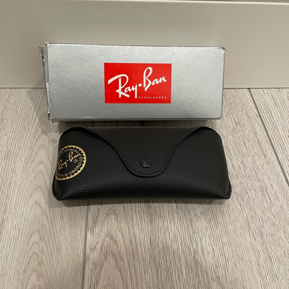 NWT Authentic Ray-Ban Wayfarer Sunglasses - Picture 4 of 4
